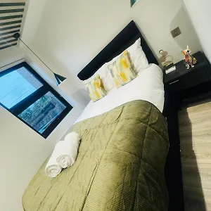 Luxury Flats, Location In Town , London United Kingdom